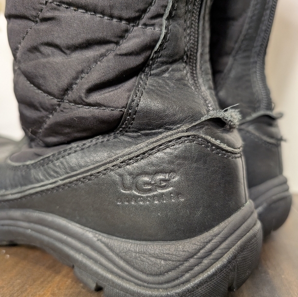 Ugg Black Quilted Winter Boots 8 - Picture 7 of 11
